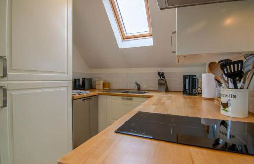 Badgers Sett - Photo 14