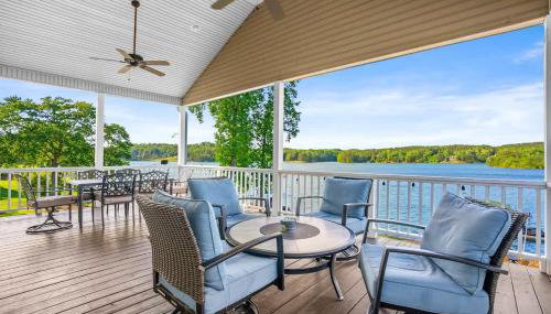 DockTales - Panoramic Views & Private Dock - Foto 1