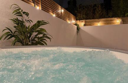 London Acton - hot tub, cinema, games & arcade - Foto 1