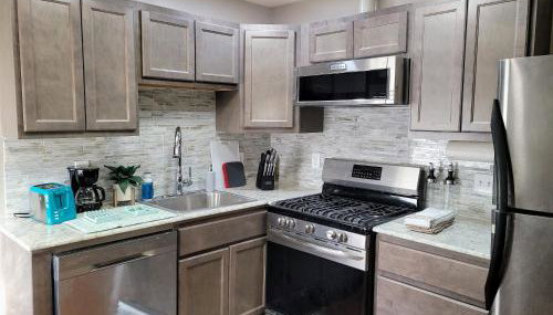 Sweet home, King bed, backyard and parking - Foto 2, stove, dishwasher, toaster