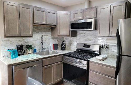 Sweet home, King bed, backyard and parking - Foto 2