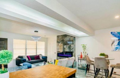 Stylish~Renovated 4Br/2BAT 3MinAirport 10MinDowtn - Foto 29