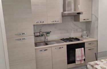 Appartamento al piano terra con ingresso indipendente, vicinissimo al mare - Foto 7