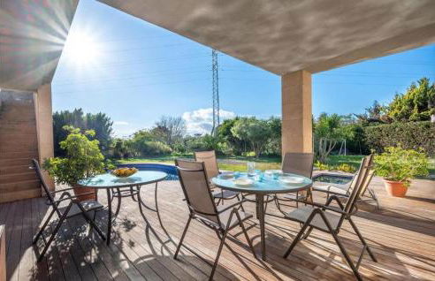 Villa de lujo con piscina, jacuzzi, jardín y terraza - Foto 5