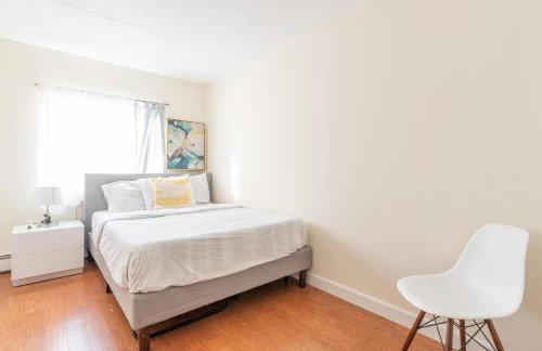Stunning 3 Bed Fully Furnished Apt - Foto 3