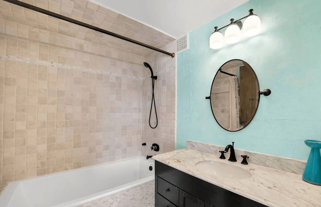 Castlewood by Avantstay Malibu Cliffside + View - Photo 17