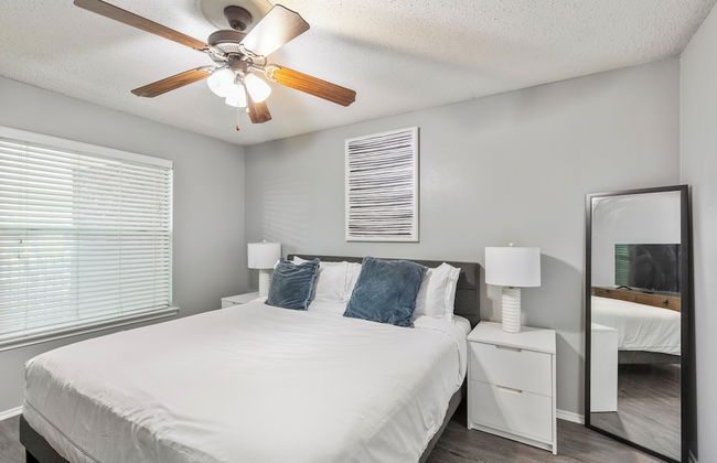 Landing Grand Prairie - Photo 14