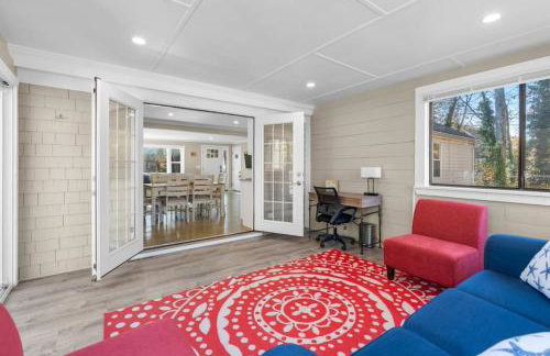 Cozy Spacious Home Walk to the Beach and 1 Mile to Downtown Hyannis - Photo 27