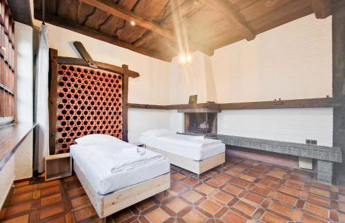 Tolstov House - 6 Room House with Terrace and Parking - 30 Min Messe DUS - Foto 8