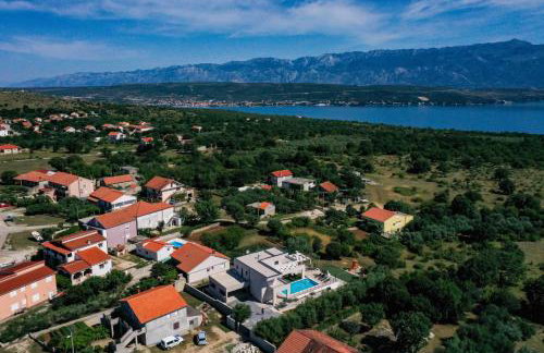 Villa Dasi s grijanim bazenom - Photo 42