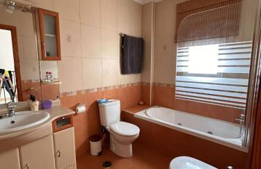 Amazing 3 floor house in front of the beach - Foto 42