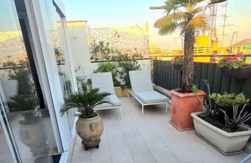 Navigli-Bocconi roof terrace apartment - Foto 3