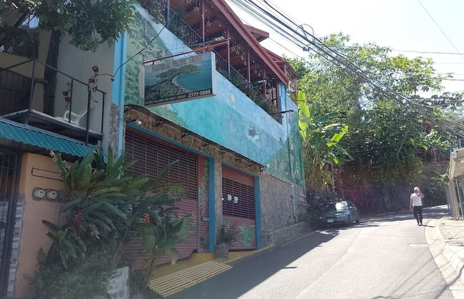 Natural Pacific Suites - Photo 35