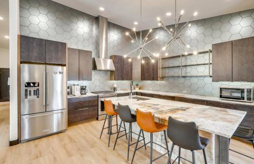 Hike and Unwind, Stylish Wooded Retreat in Piedmont! - Foto 2