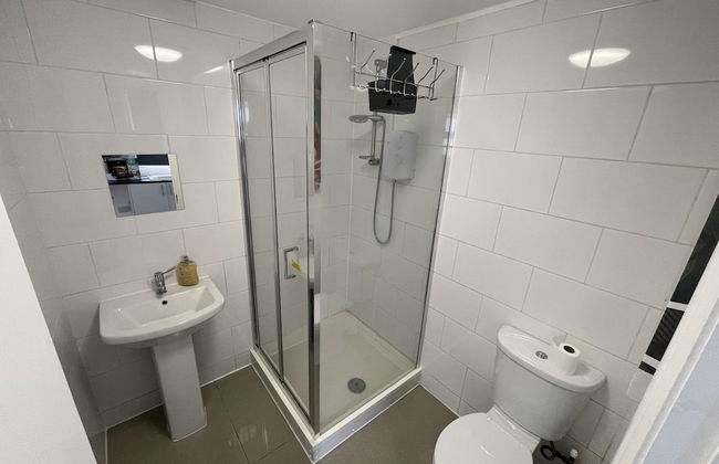 Immaculate 1-bed Studio in London - Foto 26
