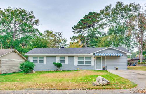 8 Mi to Dwtn Little Rock - Home with Fenced Yard! - Foto 24