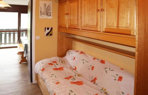 Grand studio 5 personnes avec balcon, parking, proche station - FR-1-322-435 - Foto 9