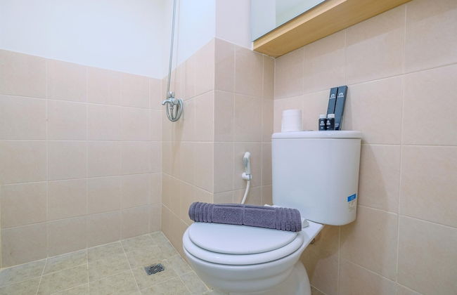 Cozy and Comfort Stay 2BR at Podomoro Golf View Apartment - Foto 15