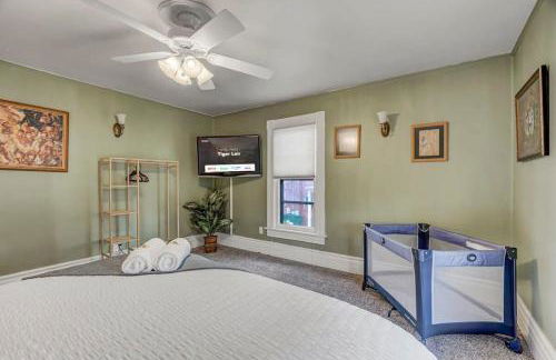 Tiger Lair Walk to CC Historic Downtown COS 4BR - Foto 35