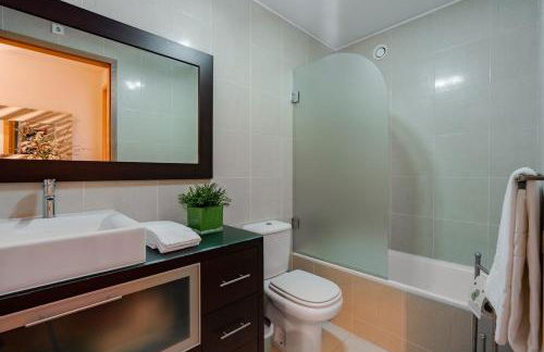 Fully Equipped 3 bed - Parking - Foto 8