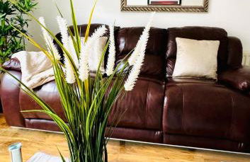 Modern 2 Bedroom GF - Aberdeen City Centre - Private Car Park - Photo 7