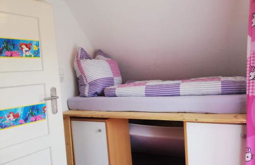 uriges Ferienhaus in Weißenburg Einbauküche und Garten - Foto 11