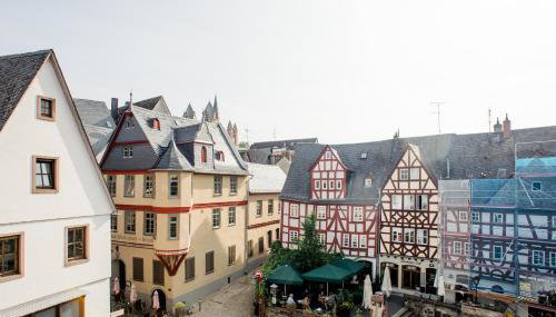 Designapartment im Herzen der Altstadt - 7 Guests - 3 Bedrooms - 2 Bathrooms - Foto 2