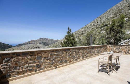 Villa Pasiphae - With Private Heated Pool - Photo 65