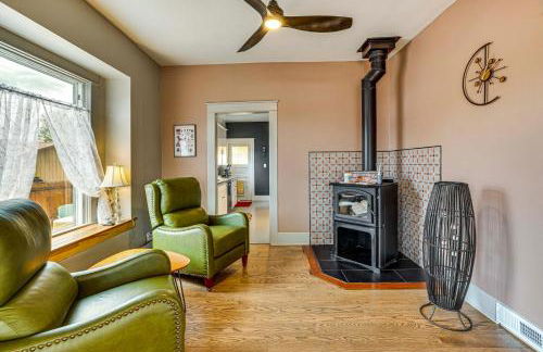 1 Block to Main St Charming Montrose Home with Yard - Foto 8