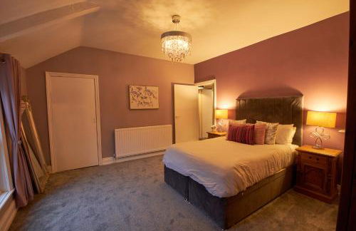 Your Home from Home - River bank - Foto 8