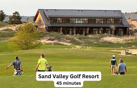 3BR waterfront lake house with dock, gazebo, boats - Foto 39