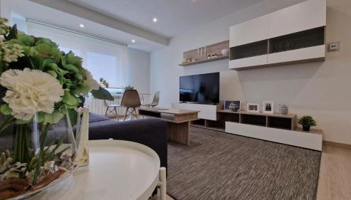 Soleado a un Paseo de la Catedral - Photo 2