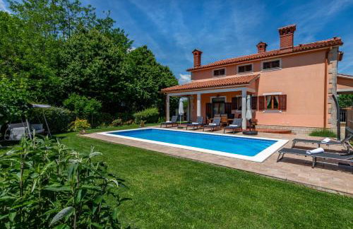 Villa Ornela, summer and sun, ideal for families and pets! - Foto 32