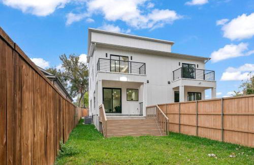 Upscale Group Getaway Sleeps 25 Downtown Dallas - Foto 10