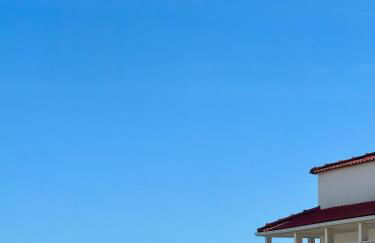 NEW 3 Bedroom Beachfront Apartment - Foto 7