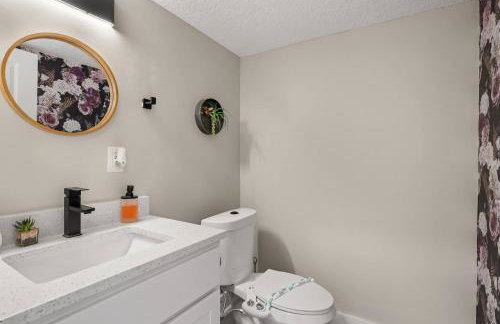 Historic 4BR Home centrally located in Riverside. - Foto 12