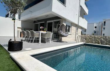 Luxury apartment Black Pearl Beluga with private Pool and Jacuzzi - Photo 35