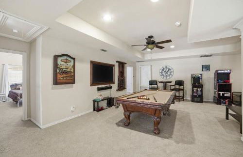 Brittany House Pool, Arcade, Movie Theater home - Foto 9