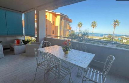 Sea Colors Apartment - Photo 4