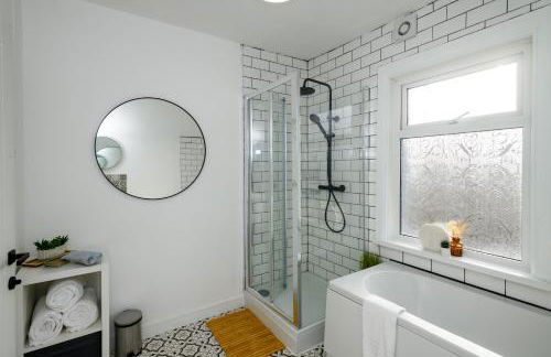 Asher Suite - Cozy 2BR Home with Parking & WIFI - Foto 3