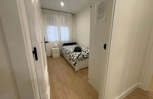 Espacioso Apartamento Familiar con terraza en Aranjuez - Confort, Tranquilidad y Netflix Incluido - Foto 17