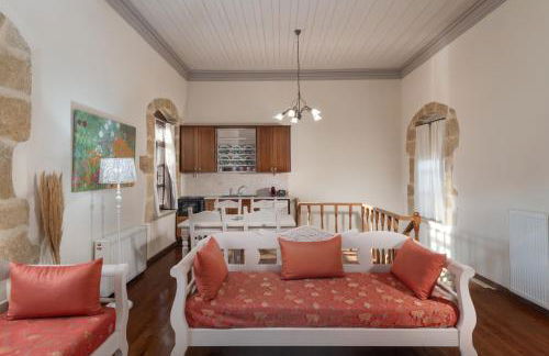 Arhontiko Arhanes Suites - Photo 56