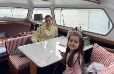 Süsses Motorboot - Bremen Überseestadt - Foto 7