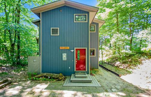 Jacobia Lakefront Retreat - Photo 2