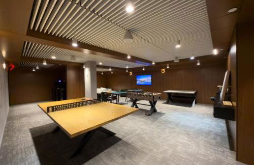 Lux Bronx Apt Rooftop, Pool, Gym, Cinema - Foto 28