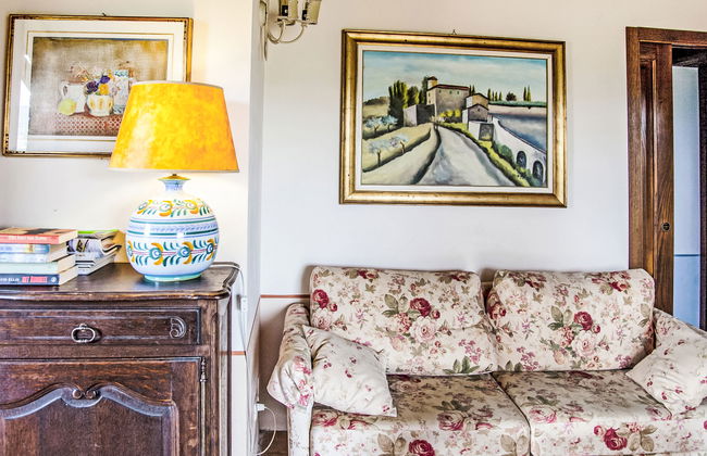 3 bedroom Apartment in Allerona with swimming pool and garden - Photo 9