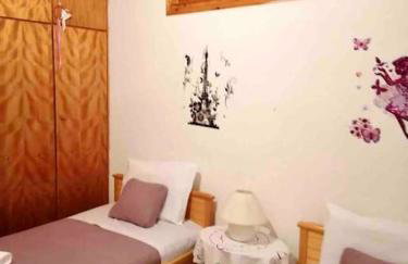 Hydra's Hidden Gem - Foto 19