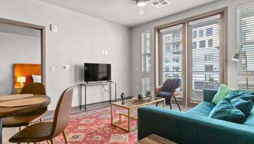 Cozysuites PHX RORO Gym Pool Pets Parking #13 - Foto 3