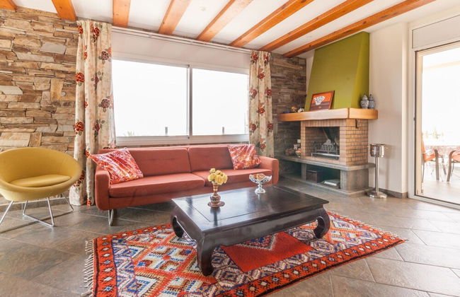 Fantastic Large Holiday Home With Pool for 8 People in Rosas - Foto 9