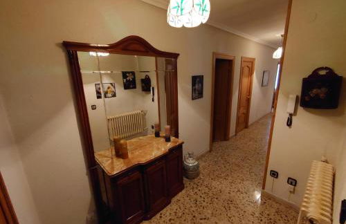 casa 1, 2 o 3 habitaciones - HOSTAL CAMELOT - Foto 4